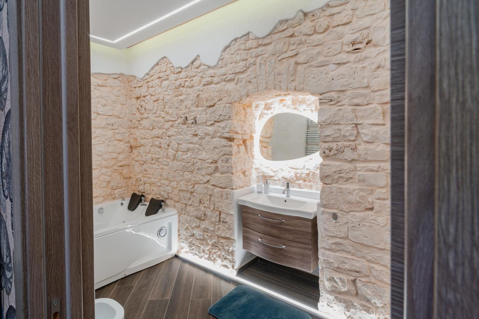 Luxuite Spa Con Piscina E Jacuzzi Villa Alberobello Esterno foto